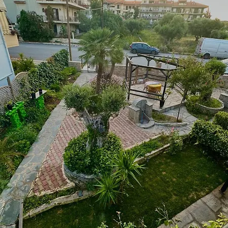 Greek Mansion Lägenhet Nea Moudhania