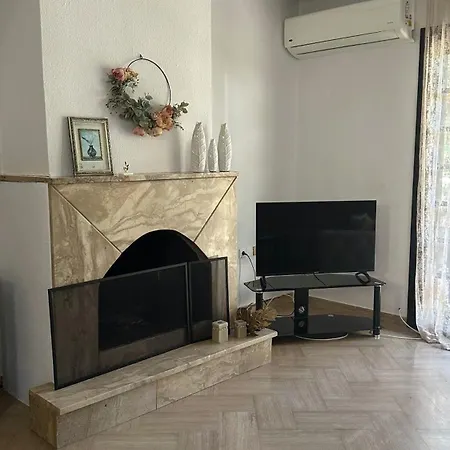 Greek Mansion * Nea Moudania