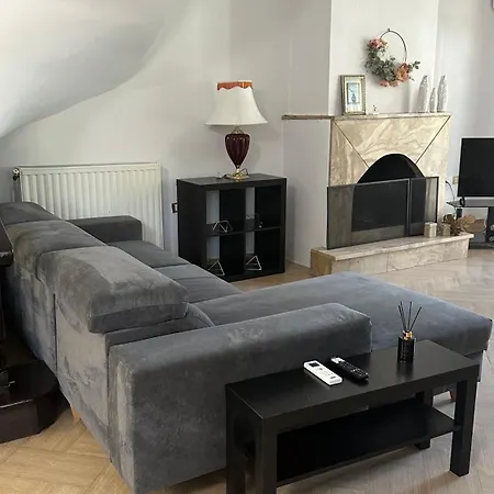 Greek Mansion Néa Mudaniá