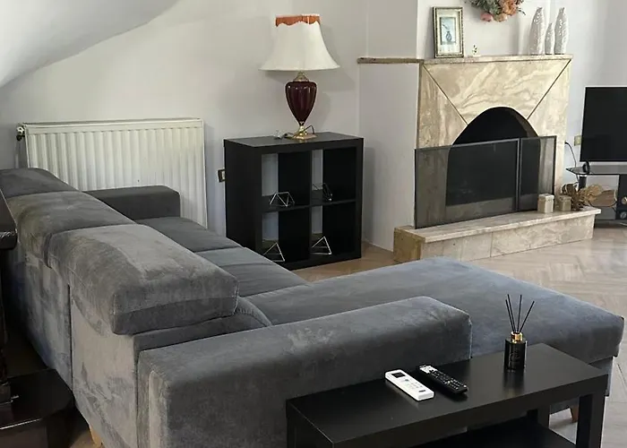 Greek Mansion Nea Moudania