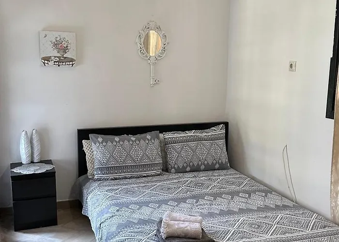 Greek Mansion * Nea Moudania